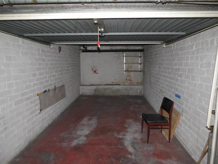 Garagebox in centrum Leuven te huur, Immo, Garages en Parkeerplaatsen, Leuven