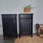 2 vintage nachtkastjes(ALS NIEUW), Ophalen
