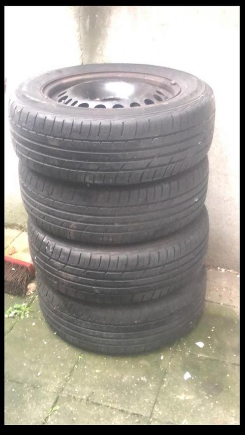 zomerbanden 215/60 r16 99v MOET NU WEG !!!, Auto-onderdelen, Banden en Velgen, Banden en Velgen, Zomerbanden, 16 inch, 215 mm