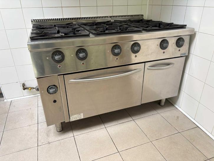 cuisinière DEXION à gaz 6 becs et four, Elektronische apparatuur, Fornuizen, Gebruikt, Tussenbouw, Gas, 5 kookzones of meer, 85 tot 90 cm