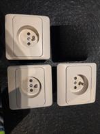 niko ivoor inbouwstopcontact, Doe-het-zelf en Bouw, Elektriciteit en Kabels, Ophalen, Gebruikt