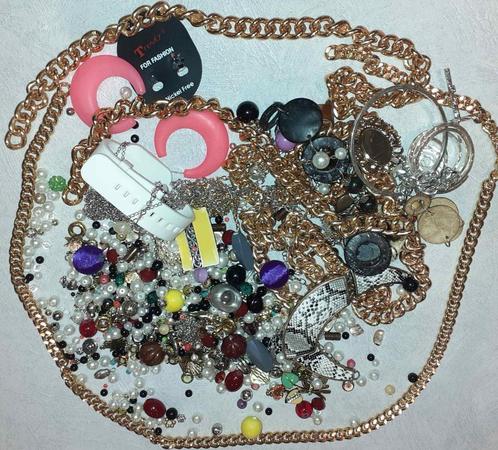 juwelenset lot vintage juwelen en materiaal lot 55 986 gram, Handtassen en Accessoires, Antieke sieraden, Overige typen, Zilver
