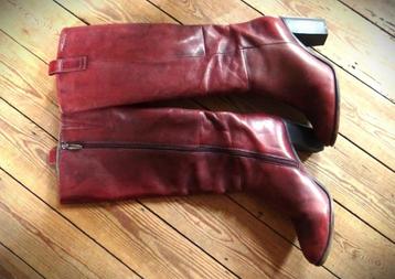 lederen laarzen dame beschikbaar voor biedingen