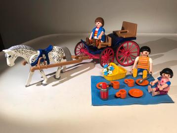 Playmobil 5226 Familie met paardenkoets beschikbaar voor biedingen