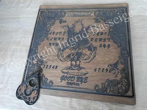Ouija Bord Gremlins van 1984! "Don't get him wet, keep him o, Hobby en Vrije tijd, Gezelschapsspellen | Kaartspellen, Nieuw, Ophalen of Verzenden