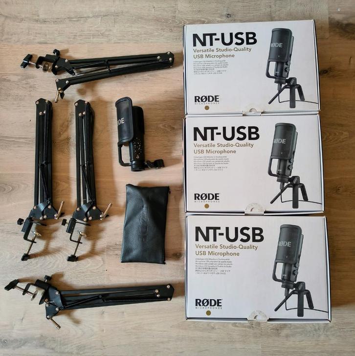 Set Røde NT-USB podcastmicrofoons met draagarmen, Muziek en Instrumenten, Microfoons, Gebruikt, Studiomicrofoon, Ophalen of Verzenden