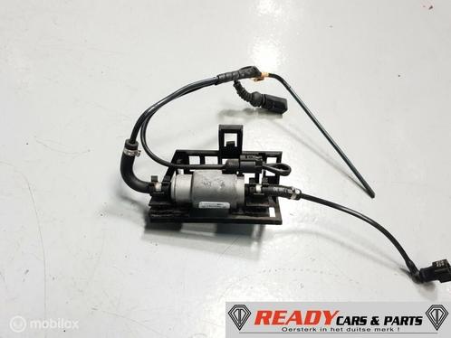 Standkachel 5Q0201607K WEBASTO VOORVERWARMING POMP ELEKTR., Auto-onderdelen, Airco en Verwarming, Volkswagen, Gebruikt, Ophalen of Verzenden