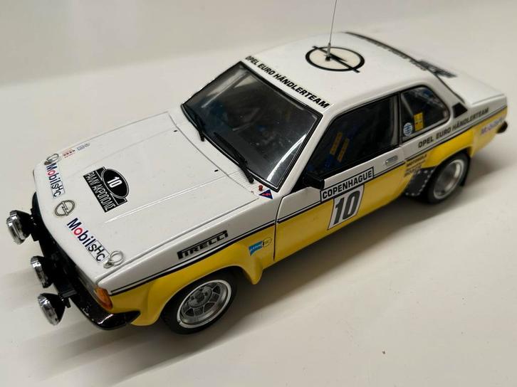 Opel Ascona B Gr.2  schaalmodel 1:18, Hobby & Loisirs créatifs, Voitures miniatures | 1:18, Comme neuf, Voiture, Autres marques