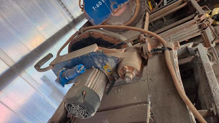 carat
T-3510
steen zaag, Doe-het-zelf en Bouw, Gereedschap | Zaagmachines, Gebruikt, Ophalen