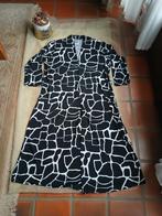 Zwart- wit kleedje  - fijne stof  -maat l/ xl, Enlèvement ou Envoi, Taille 42/44 (L), Blanc
