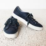 Mooie Esprit Schoenen (Maat 39) € 15,-, Kleding | Dames, Verzenden, Zo goed als nieuw, Sneakers, Esprit