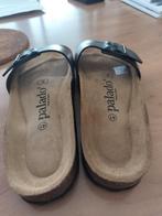 Slippers, Ophalen of Verzenden, Zo goed als nieuw, Slippers