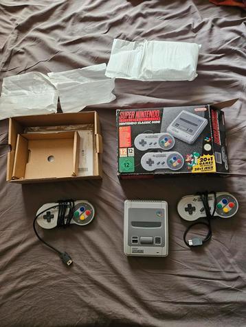 Super Nintendo Mini boxed beschikbaar voor biedingen