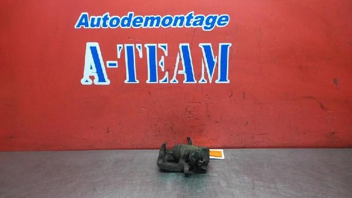 REMKLAUW RECHTS ACHTER Volkswagen Golf III (1H1), Auto-onderdelen, Remmen en Aandrijving, Volkswagen, Gebruikt