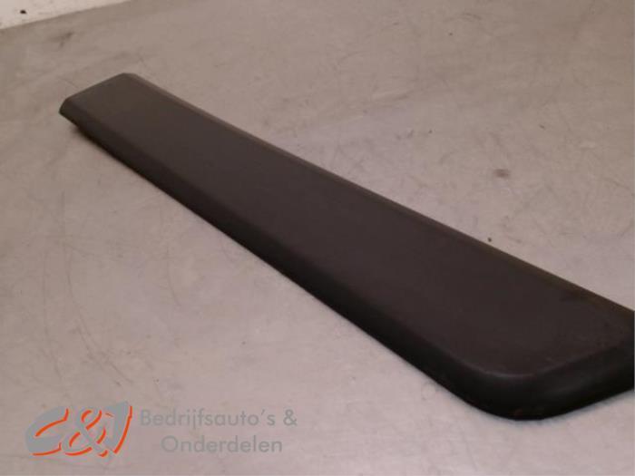 Bande décorative d'un Peugeot Bipper, Autos : Pièces & Accessoires, Carrosserie & Tôlerie, Peugeot, Utilisé, 3 mois de garantie