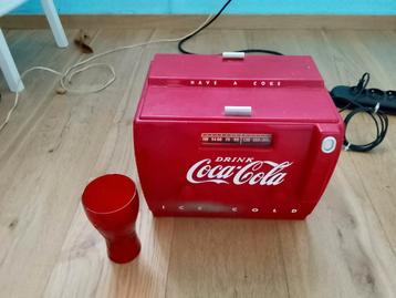 DOOS RADIO CASSETTE COCA COLA+ MOK COCA COLA beschikbaar voor biedingen