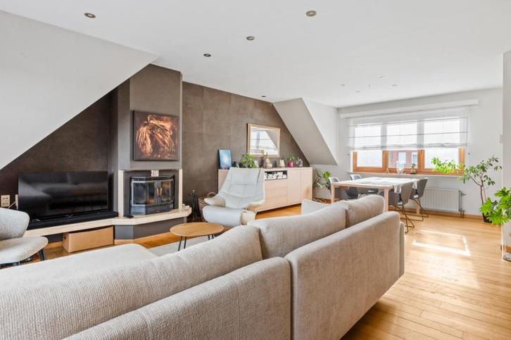 Lichtrijk dakappartement met 3 slaapkamers en zonnig terras, Immo, Huizen en Appartementen te koop, Provincie Antwerpen, Appartement