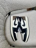 Air Jordan 1 rétro low go, Ophalen, Nieuw, Schoenen