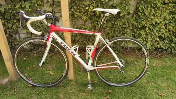 Trek 1.7 koersfiets racefiets maat 54 cm beschikbaar voor biedingen