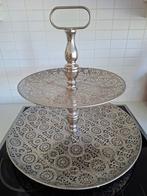 Etagere afm  diameter49 cm bovenste 34 cm hoogte 43cm, Ophalen, Zo goed als nieuw
