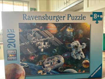 Puzzel 200 stukken thema ruimte compleet. beschikbaar voor biedingen