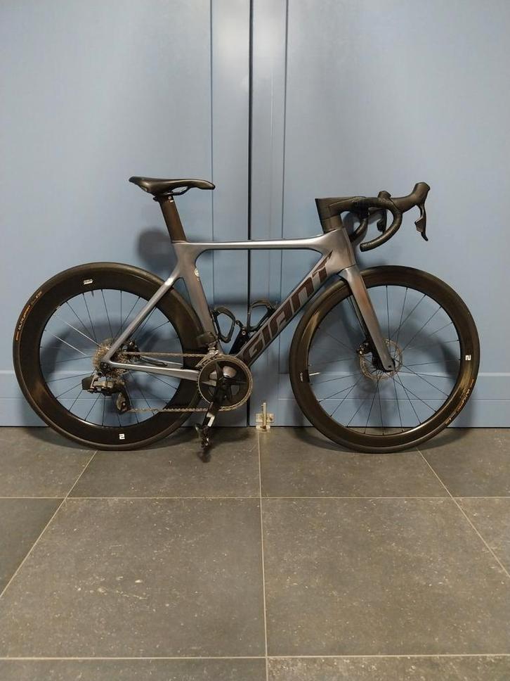 giant propel advaned pro carbon sram rival etap axs 12 speed, Fietsen en Brommers, Fietsen | Racefietsen, Giant, 28 inch, Carbon