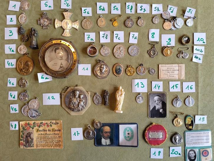 Médailles et reliques de saints masculins, Collections, Religion, Image, Enlèvement ou Envoi