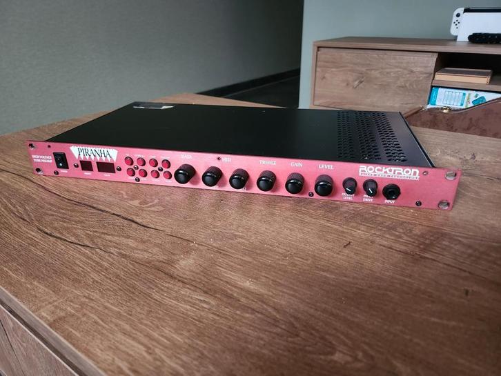 Rocktron Piranha voorversterkergitaar, Audio, Tv en Foto, Professionele apparaten, Gebruikt