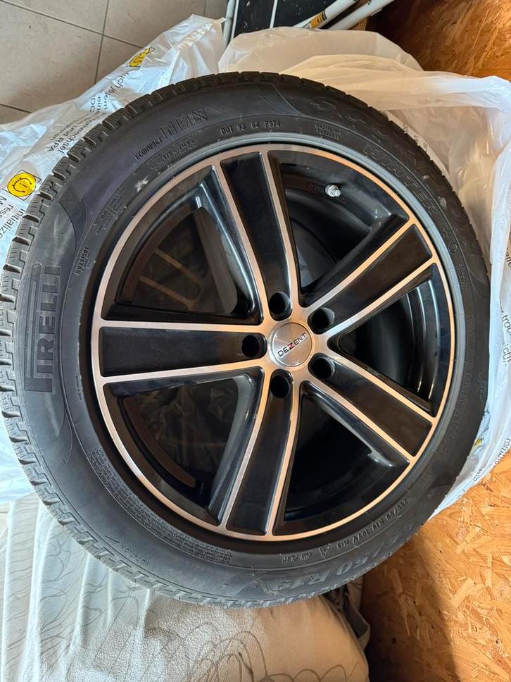 19” velgen met winterbanden BMW X5/X6 + TPMI, Auto-onderdelen, Banden en Velgen, Band(en), Winterbanden, 19 inch, 255 mm, Terreinwagen