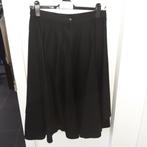 BARCO SPORT Zwarte breed uitgeschuinde rok Maat: 42  Pr: € 5, Vêtements | Femmes, Jupes, Taille 42/44 (L), Enlèvement ou Envoi