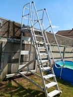 Zarges mobiele Bordesladder hoogte 2,5m, Doe-het-zelf en Bouw, Ophalen, Zo goed als nieuw