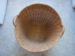 Panier en osier fait main., Huis en Inrichting, Woonaccessoires | Schalen en Manden, Ophalen, Mand, Zo goed als nieuw, Riet