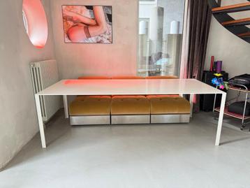 LESS Tafel van Jean Nouvel – Zeldzame Stalen Editie (Wit) beschikbaar voor biedingen