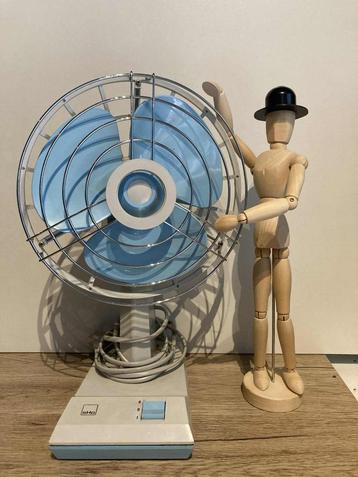 Zeldzame vintage retro-fan uit de jaren 70 beschikbaar voor biedingen