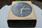 ancienne radio horloge à quartz qe 11 ( an 70' )  VINTAGE, Enlèvement ou Envoi, Comme neuf, Autres types