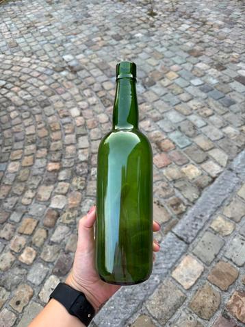 bouteilles de vin et porto beschikbaar voor biedingen