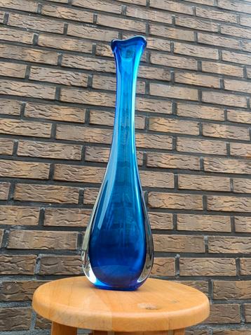Vintage kobalt blauw Murano vaas jaren 80  beschikbaar voor biedingen