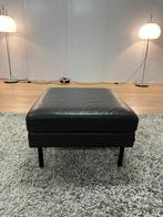 NIEUWSTAAT Bolia Hocker Bruin Leer met Opbergruimte NP: €1k, Huis en Inrichting, Leer, Ophalen of Verzenden, Zo goed als nieuw