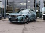 BMW iX1 xDrive30 M Sport Pro / PANO / 360 / HUD / H-K /MEM, Auto's, BMW, Automaat, Gebruikt, Leder, 5 deurs