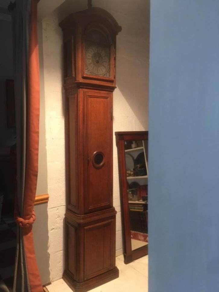 Klok met eikenhouten schede eind 18e eeuw van Romedenne tot, Antiek en Kunst, Antiek | Klokken, Ophalen