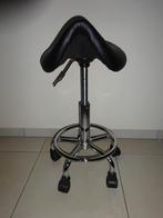 Kruk 70 cm hoog 5 draaiwielen - stalen frame - lederen zit, Huis en Inrichting, Bureaustoelen, Ophalen, Zwart, Zo goed als nieuw