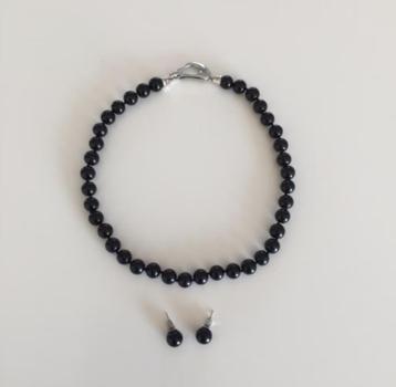 Nieuwe zwarte ketting met bijhorende oorringen, Enlèvement ou Envoi, Neuf, Noir, Synthétique