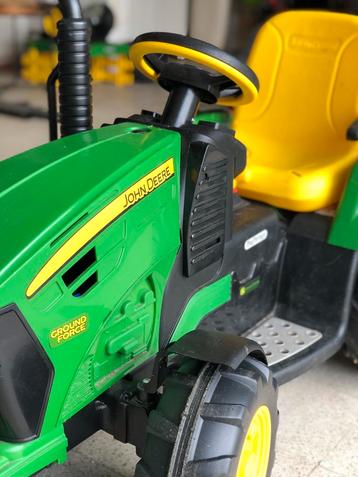 John Deere 12v Ground force - Peg Perego beschikbaar voor biedingen