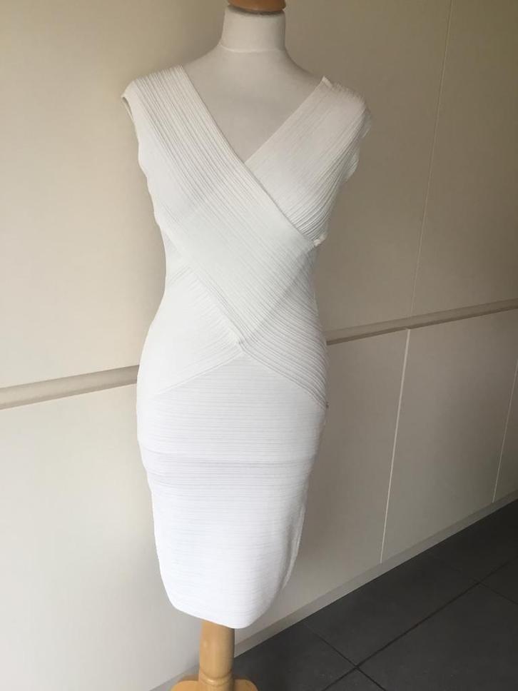Twinset by Simona Barbieri jurk,maat 36, Kleding | Dames, Jurken, Zo goed als nieuw, Maat 36 (S), Wit, Boven de knie, Ophalen of Verzenden