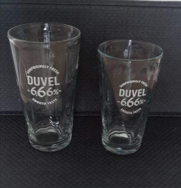 Duvelglas 666 33 cl & 25 cl beschikbaar voor biedingen