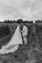 Sluier met Lilas, Ophalen, Zo goed als nieuw