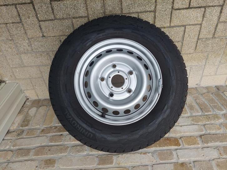 Autovelgen met winterbanden Ford Transit/camper, Auto-onderdelen, Banden en Velgen, Banden en Velgen, Winterbanden, 16 inch, 235 mm