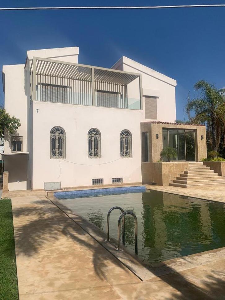 Prachtige villa te huur in Hay Ryad Rabat Marokko, Immo, Buitenland, Buiten Europa, Woonhuis, Stad