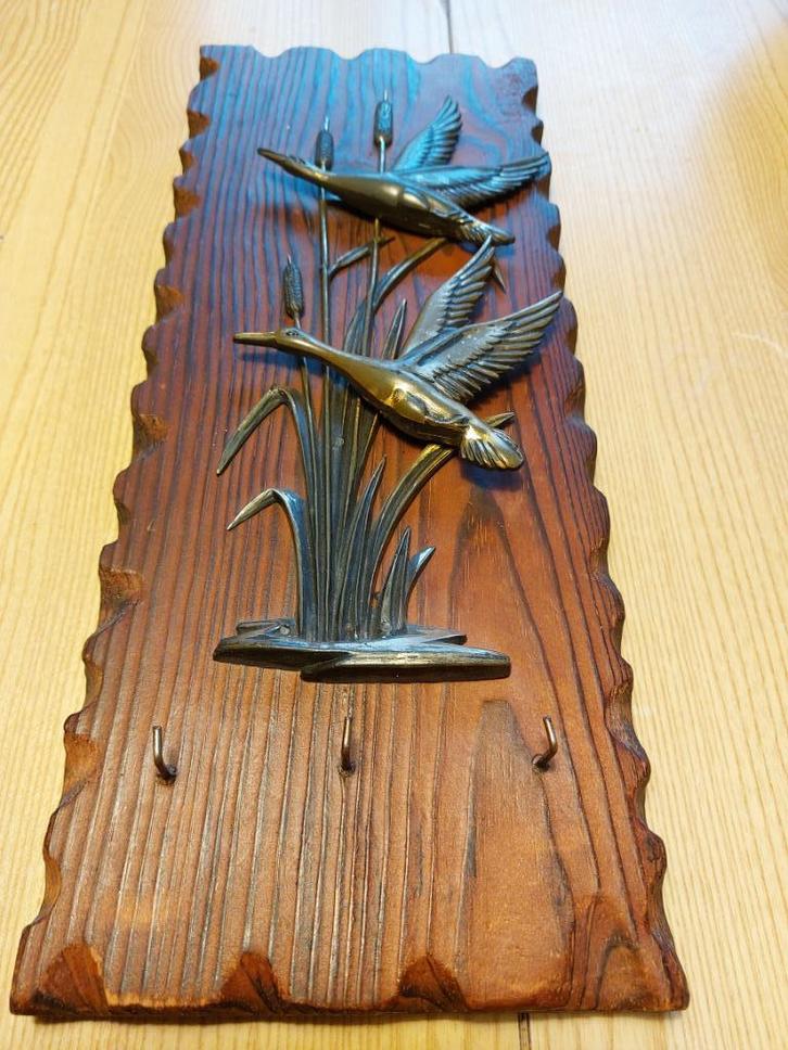 Porte-clefs mural vintage  années soixantes, Antiquités & Art, Curiosités & Brocante, Enlèvement ou Envoi