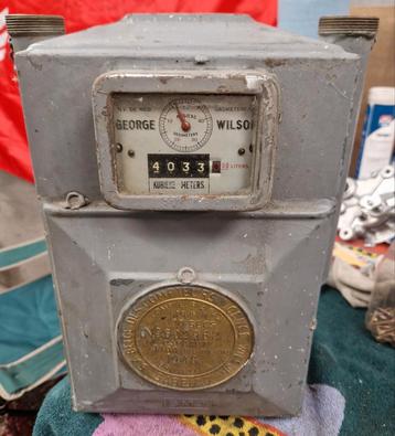 oude gasmeter 1948 beschikbaar voor biedingen